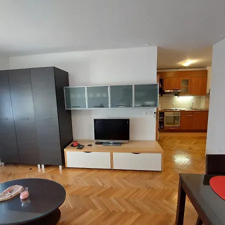 Maholiday Apartamento *